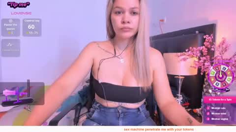 Snapshot of daniela_beauty chatting on 06.18.26 daniela online show from 06.18.26
