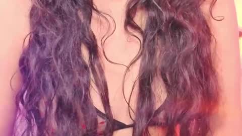 daniela_rivasthl online show from 01.19.26