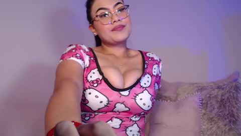 Lucia online show from 02.10.25