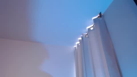 Lucia online show from 09.29.25