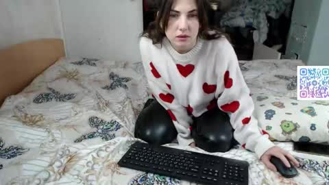 Daniela Cooper online show from 03.03.26