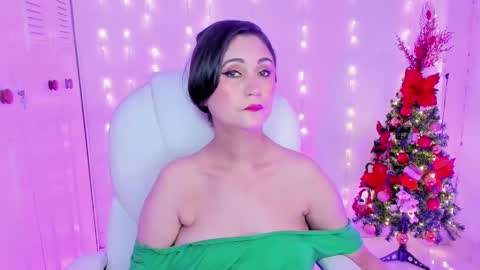 Daniela online show from 12.22.24