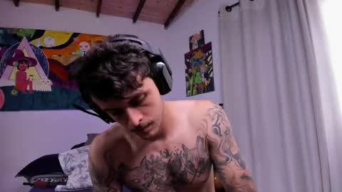 Snapshot of daniele_bunny chatting on 05.17.26 Daniele Bunny online show from 05.17.26