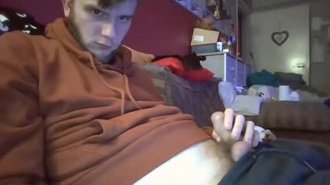 danieleverett42 online show from 09.14.25