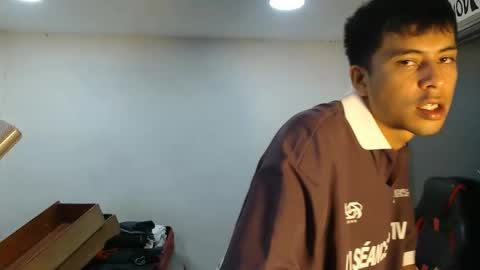 Snapshot of danielitopapii chatting on 10.24.25 danielitopapii online show from 10.24.25