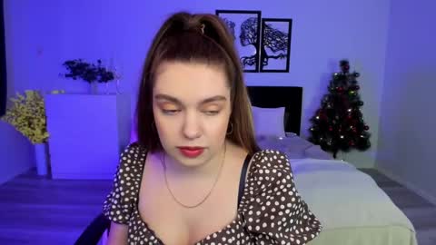 Daniella online show from 01.12.25