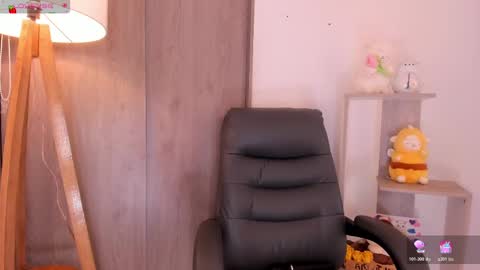 Danielle Rose online show from 11.08.25