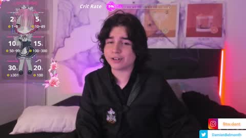 Snapshot of daniellesins_ chatting on 10.16.25 online show from 10.16.25