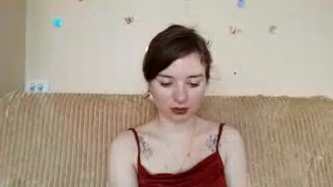 Snapshot of daniellevaulet chatting on 06.05.26 Mia online show from 06.05.26