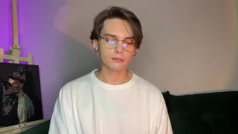 danieltuckerr online show from 10.05.25