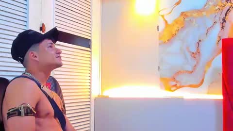 Dani online show from 10.18.25