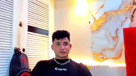 Dani online show from 11.24.25