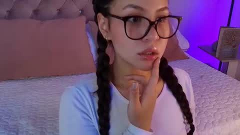 Snapshot of danika_x chatting on 07.16.26 Danika online show from 07.16.26