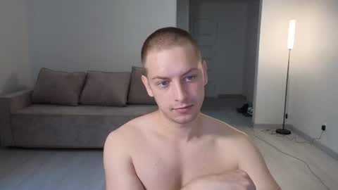 Snapshot of danila_trezzini chatting on 07.15.26 danila online show from 07.15.26