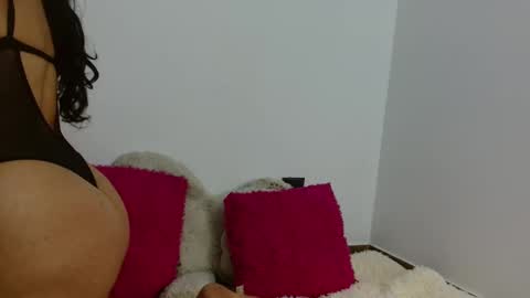 Snapshot of danilove339921 chatting on 11.02.25 danilove online show from 11.02.25