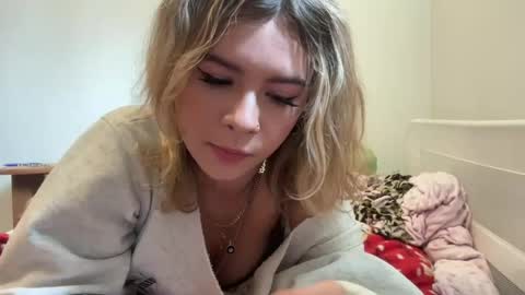 Snapshot of danilovexoxo chatting on 07.24.26 danilovexoxo online show from 07.24.26