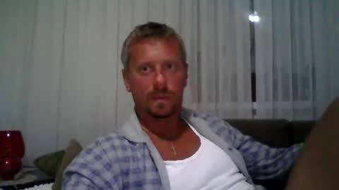 Snapshot of danisami12345 chatting on 09.23.25 daniel online show from 09.23.25