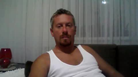 Snapshot of danisami12345 chatting on 10.10.25 daniel online show from 10.10.25