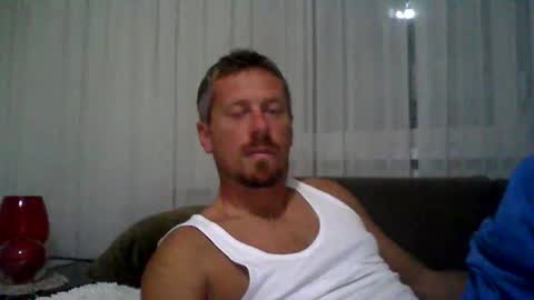 Snapshot of danisami12345 chatting on 10.27.25 daniel online show from 10.27.25