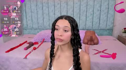 Snapshot of danix_coruscans chatting on 10.17.25 danix_coruscans online show from 10.17.25