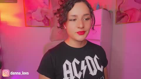 Snapshot of danna_lovs chatting on 11.12.25 Danna Lovs online show from 11.12.25