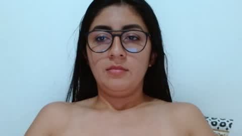 Snapshot of danna_peterson chatting on 02.06.25 Danna online show from 02.06.25