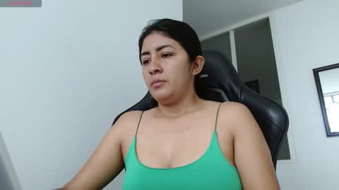 Danna online show from 11.26.25