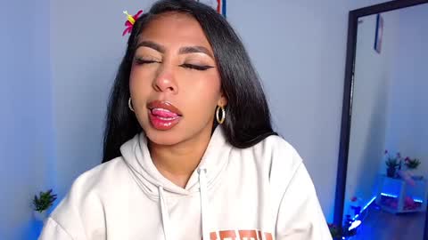 Danna online show from 12.22.24