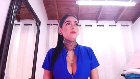 Danna Berlin  online show from 01.07.25