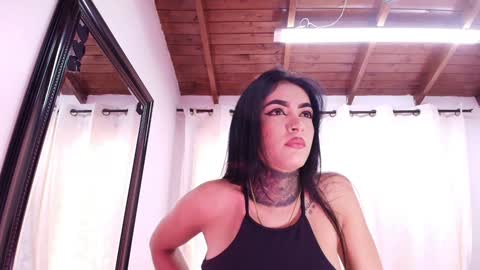 Danna Berlin  online show from 01.13.25