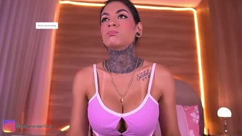 Danna Berlin  online show from 04.06.26