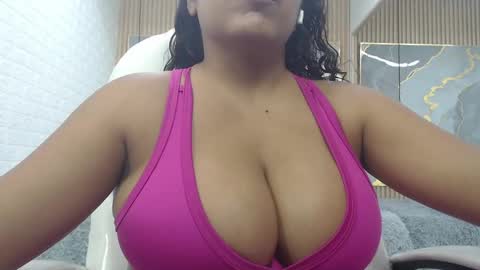 danna online show from 09.22.25