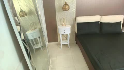 Dannamunoz130 online show from 12.19.25