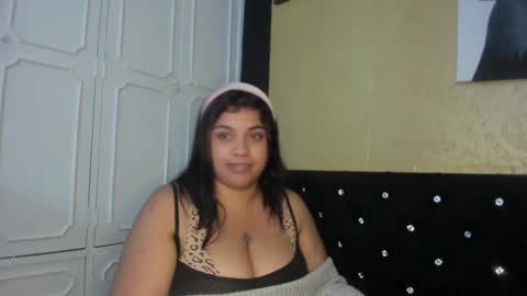 Danna Garza online show from 02.25.25