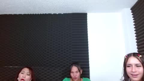 dannamomcerrat online show from 12.05.24