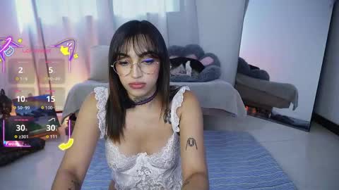 Snapshot of dannielle_ chatting on 05.13.26 online show from 05.13.26