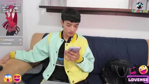 Snapshot of danniels_sweet chatting on 12.18.24 danniels_sweet online show from 12.18.24