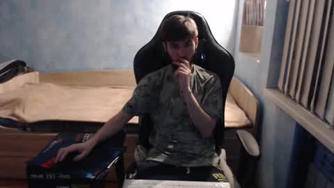 Snapshot of danny634 chatting on 09.28.25 Danny online show from 09.28.25