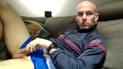 Snapshot of danny81boy chatting on 04.27.26 danny81boy online show from 04.27.26