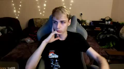Snapshot of danny_fox888 chatting on 06.09.26 Daniel online show from 06.09.26