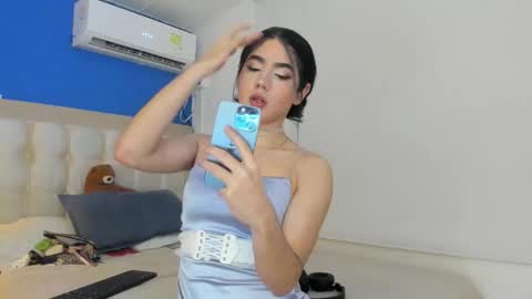 Snapshot of danny_winslow chatting on 10.24.25 Danny online show from 10.24.25