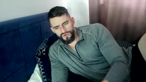 Naughtystr8D online show from 02.13.25