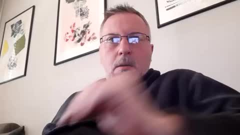 dannythelover65007 online show from 04.19.26