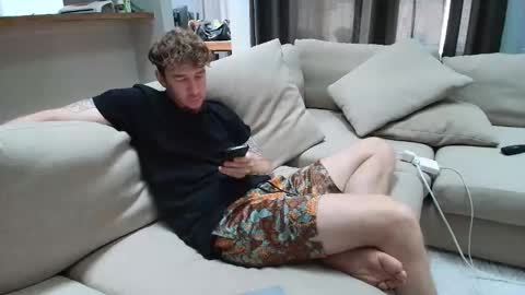 Snapshot of dannythreeyway chatting on 05.02.26 DannyThreeWay online show from 05.02.26