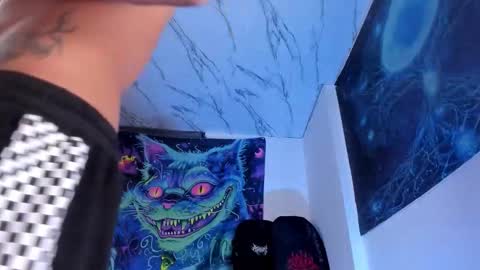 Snapshot of dante_cooper_0 chatting on 10.14.25 dante_cooper_0 online show from 10.14.25