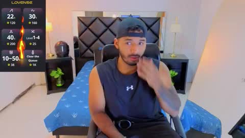 Snapshot of dante_jons chatting on 11.03.25 dante_jons online show from 11.03.25