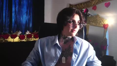 Snapshot of dantecoppolaa chatting on 02.15.25 Dante coppola online show from 02.15.25