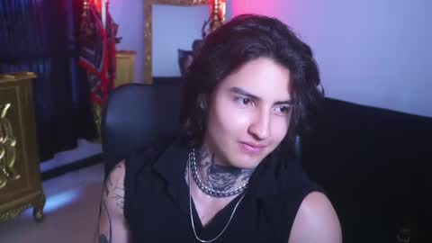 Snapshot of dantecoppolaa chatting on 03.04.25 Dante coppola online show from 03.04.25