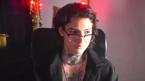 Snapshot of dantecoppolaa chatting on 03.11.25 Dante coppola online show from 03.11.25