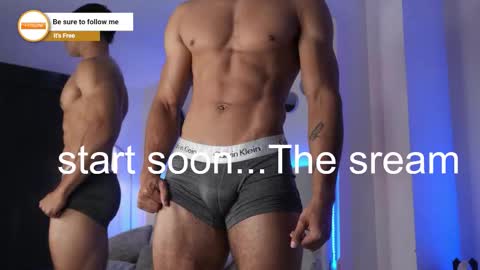 Snapshot of danteestone chatting on 12.20.25 Dante online show from 12.20.25